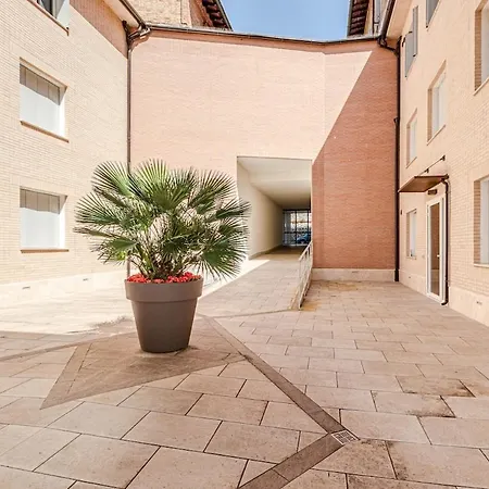 Nuovo Con Posto Auto Privato A 5 Min A Piedi Dal Centro Apartmán Siena