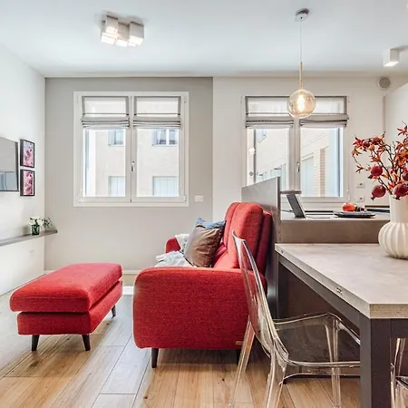 Nuovo Con Posto Auto Privato A 5 Min A Piedi Dal Centro Apartment