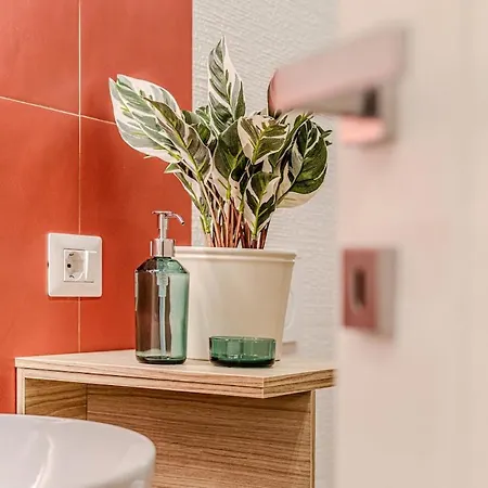 Nuovo Con Posto Auto Privato A 5 Min A Piedi Dal Centro *