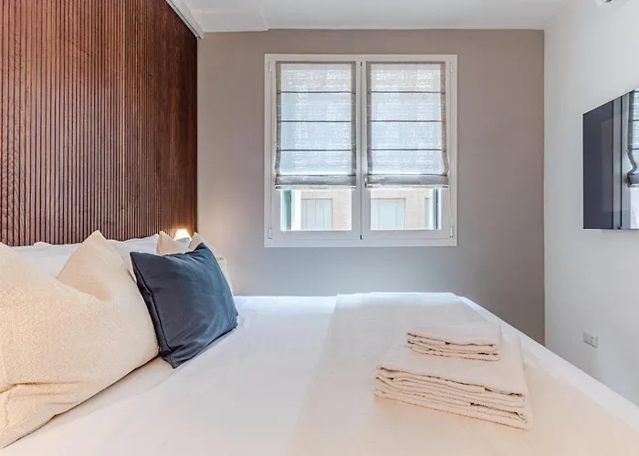 Nuovo Con Posto Auto Privato A 5 Min A Piedi Dal Centro Appartement *